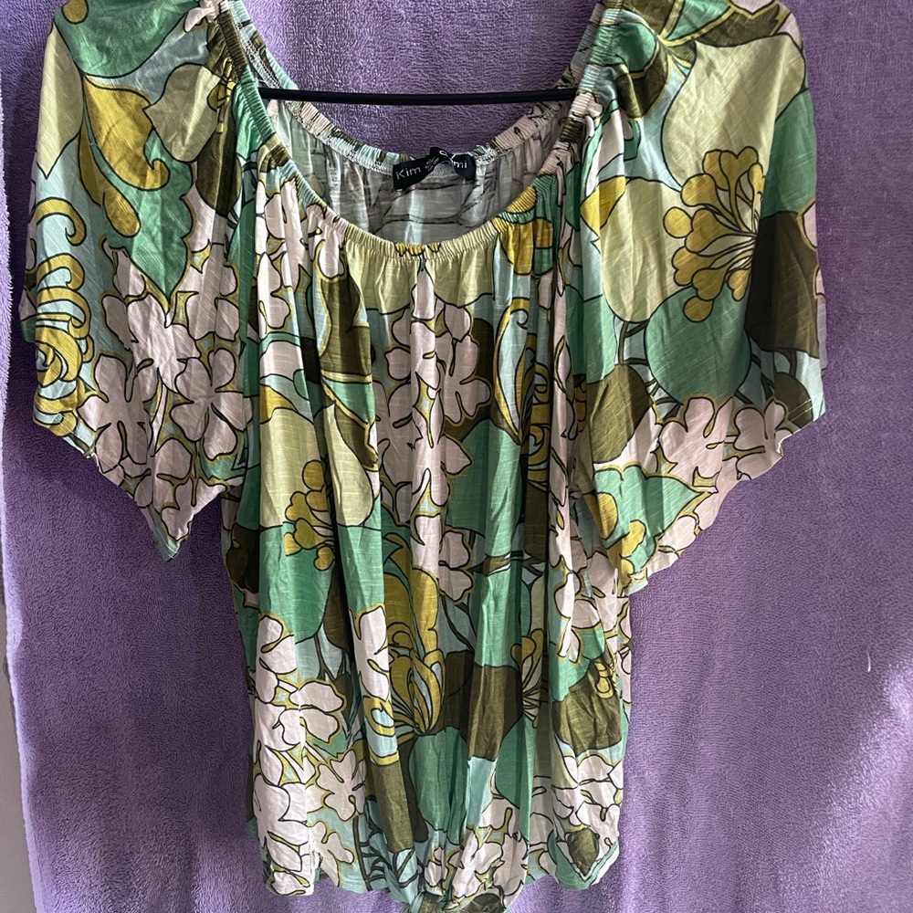 Kim & Cami Green and Yellow Floral Blouse